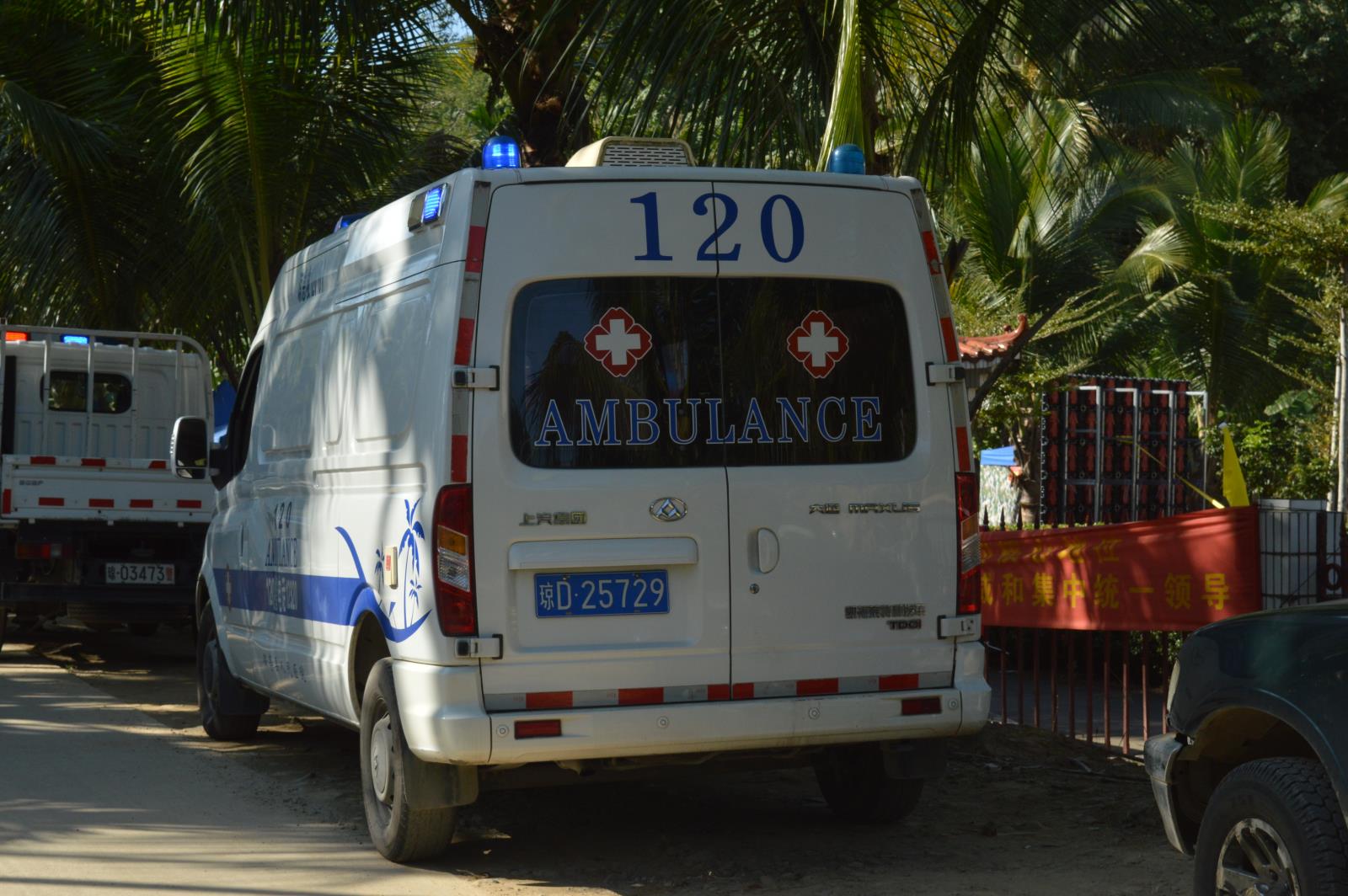 120车.JPG