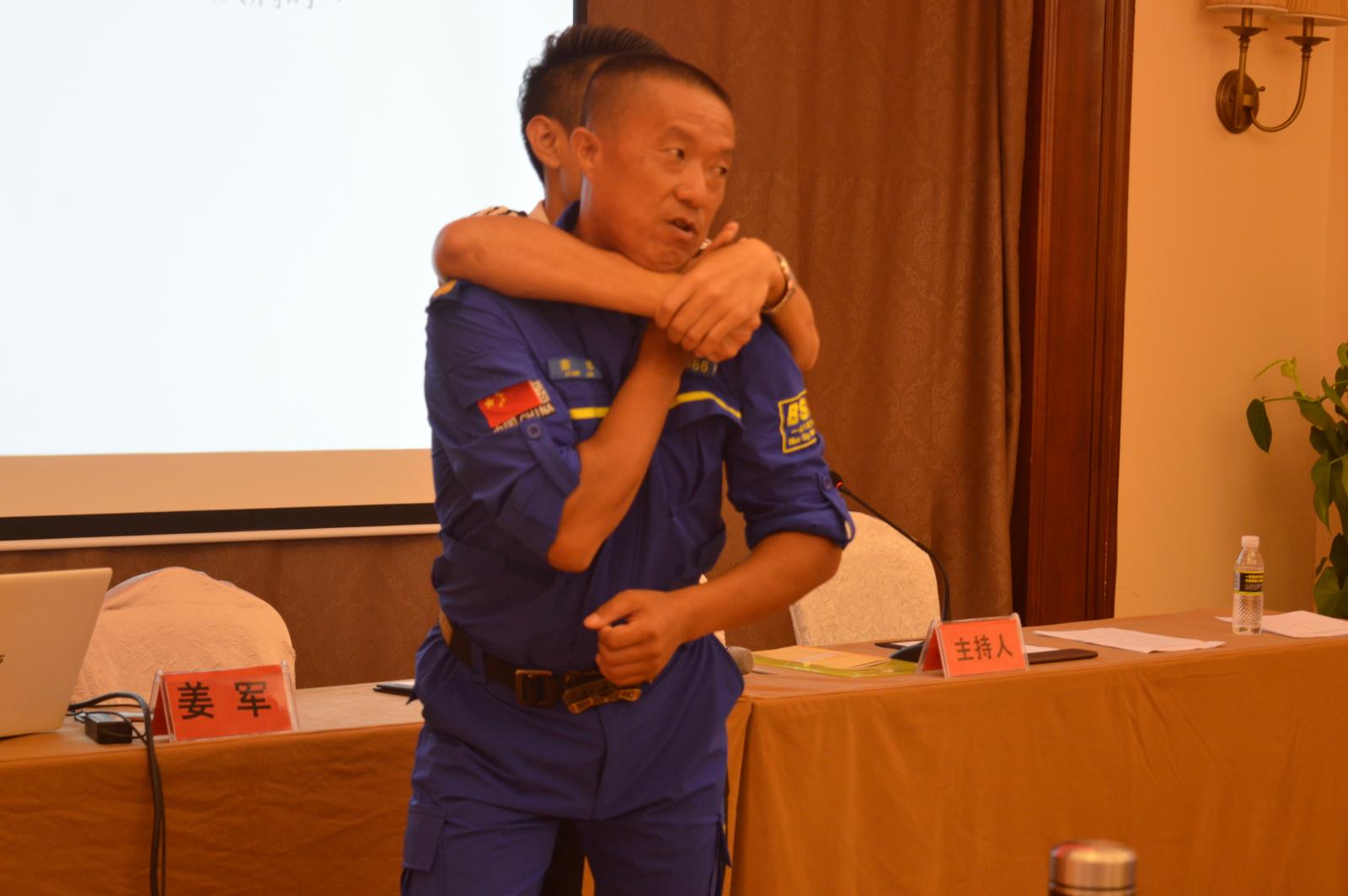 应急救护实操培训现场 (2).JPG